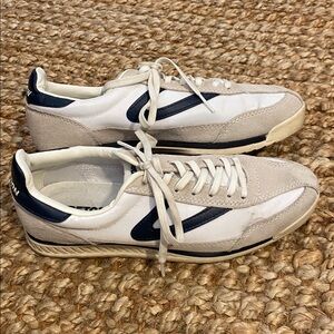 Tretorn  Rawlins 2.0 in white and navy.